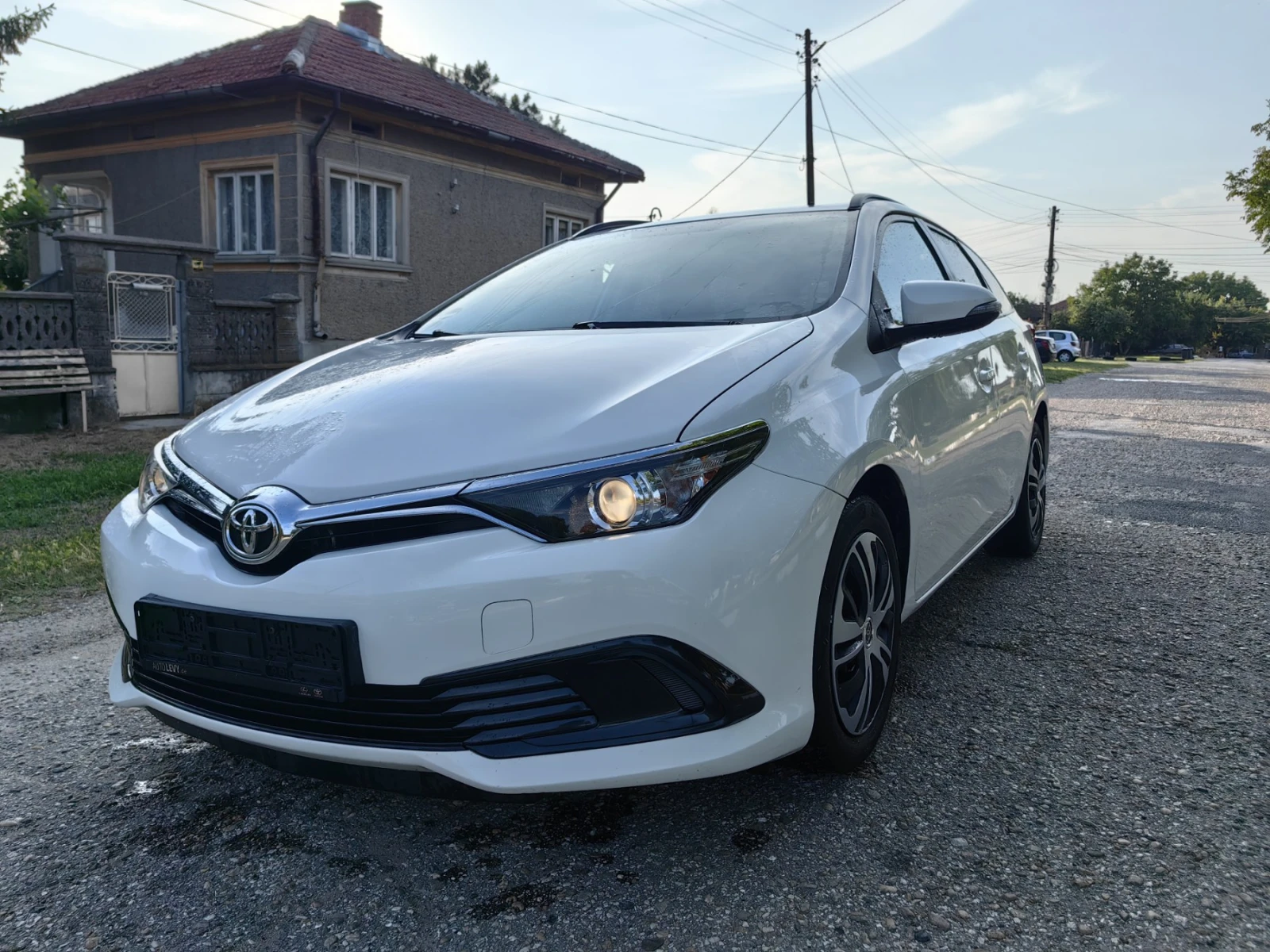 Toyota Auris 1.33 Dual VVT-i  | Mobile.bg � ����������� 12