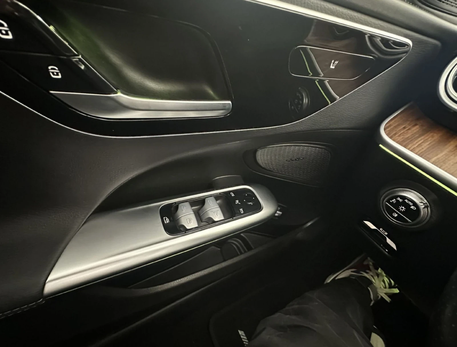 Mercedes-Benz C 300 e.AMG.KAMERA.LED.NAVI.PANORAMA.AMG | Mobile.bg   13