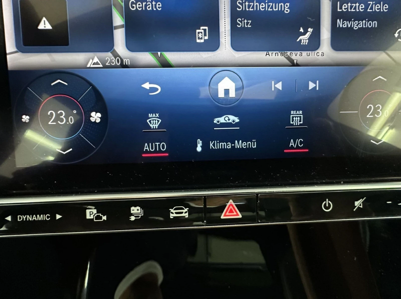 Mercedes-Benz C 300 e.AMG.KAMERA.LED.NAVI.PANORAMA.AMG | Mobile.bg   14