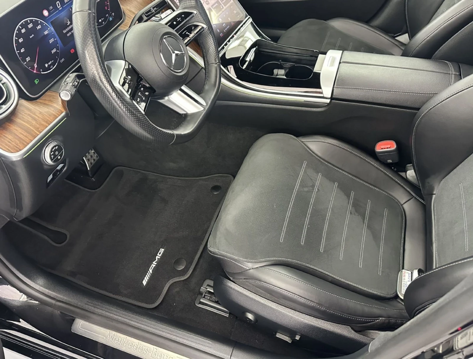 Mercedes-Benz C 300 e.AMG.KAMERA.LED.NAVI.PANORAMA.AMG | Mobile.bg   11