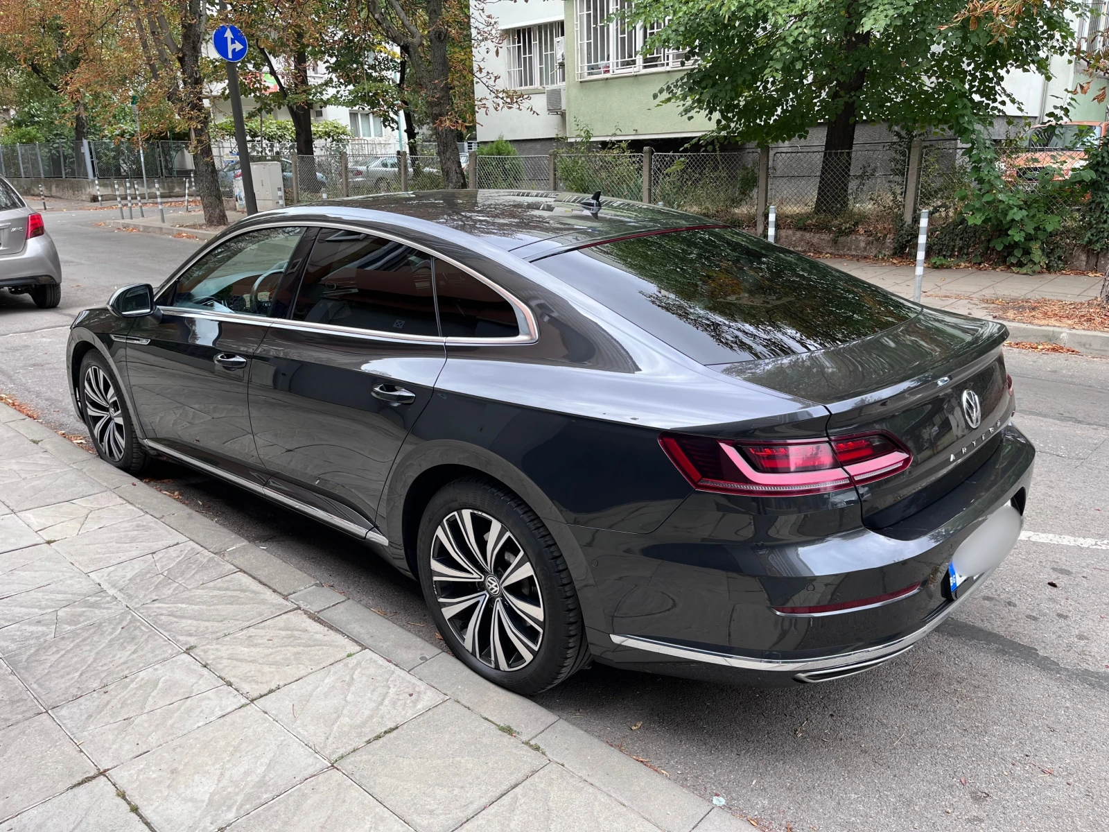VW Arteon Elegance 2.0 TSI BMT 4M DSG - изображение 3