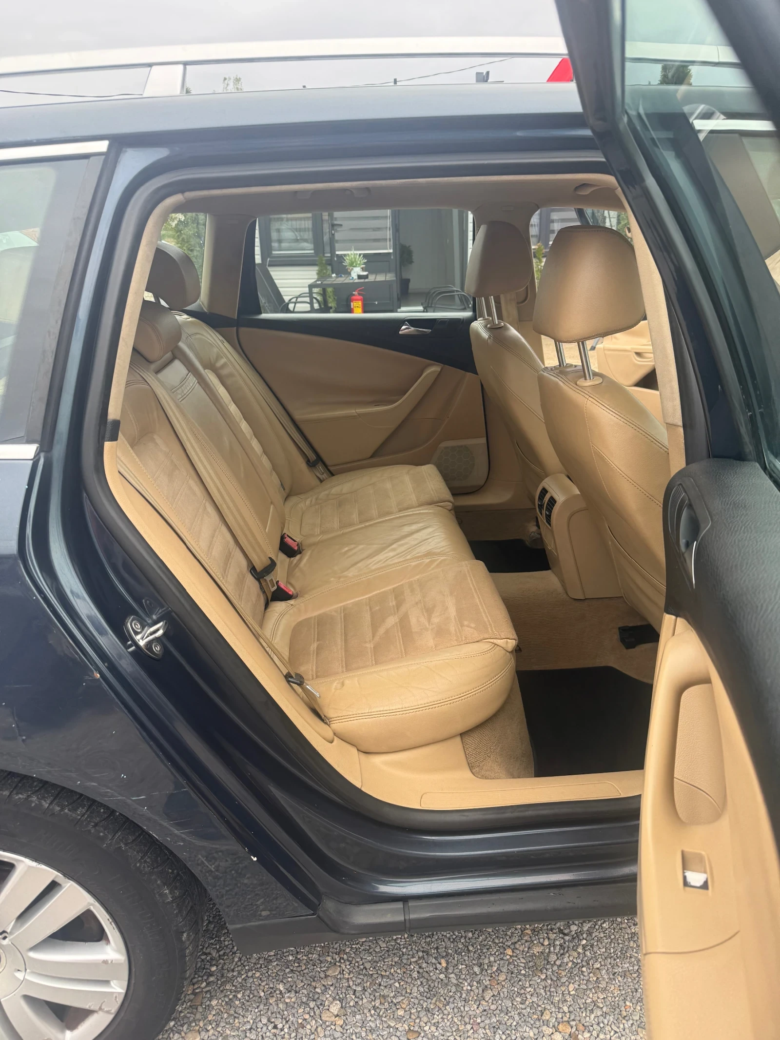 VW Passat 2.0TDI - изображение 10