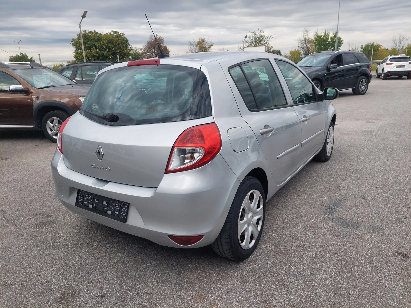 Renault Clio 1.5DCI EU5 НАВИ - изображение 2