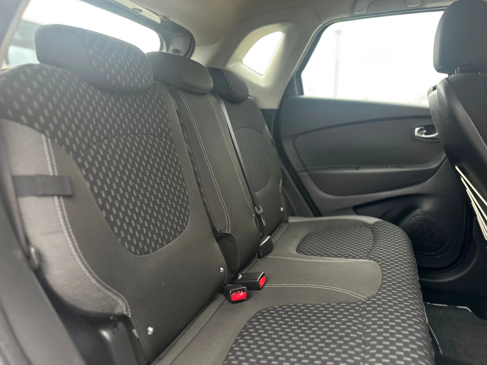 Renault Captur / 1.5 DCI / EURO 5 / TOP / | Mobile.bg   11