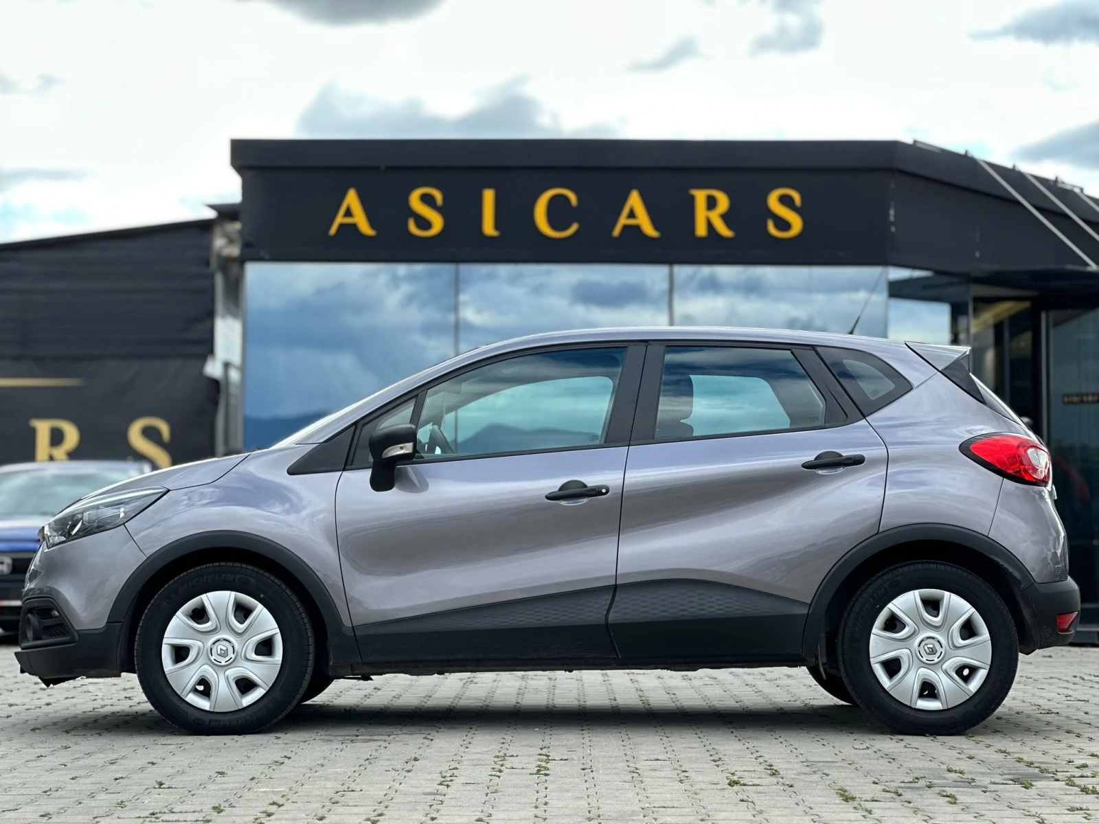Renault Captur / 1.5 DCI / EURO 5 / TOP / - изображение 2