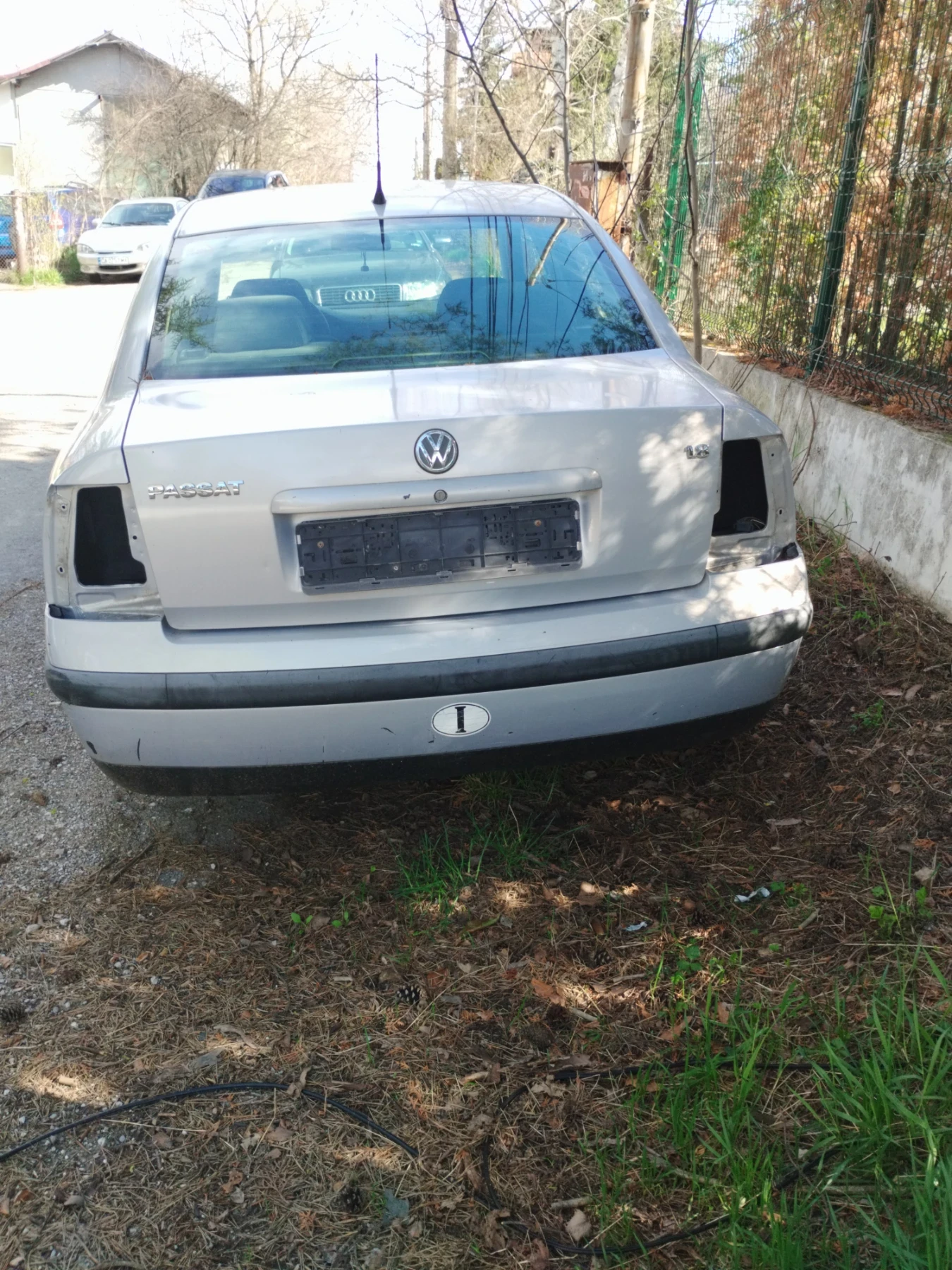 VW Passat, снимка 4 - Автомобили и джипове - 53853607