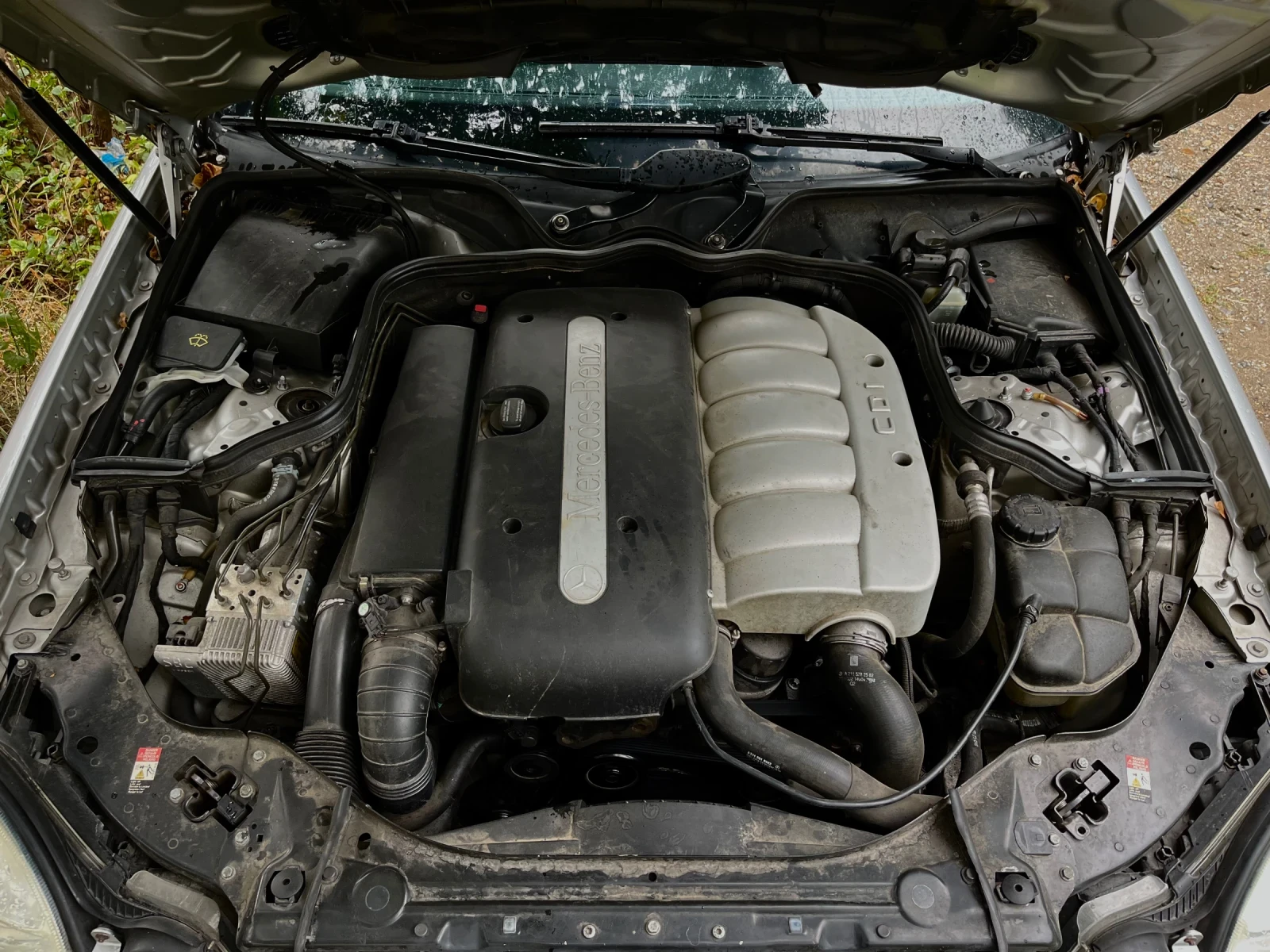 Mercedes-Benz E 270  - изображение 9