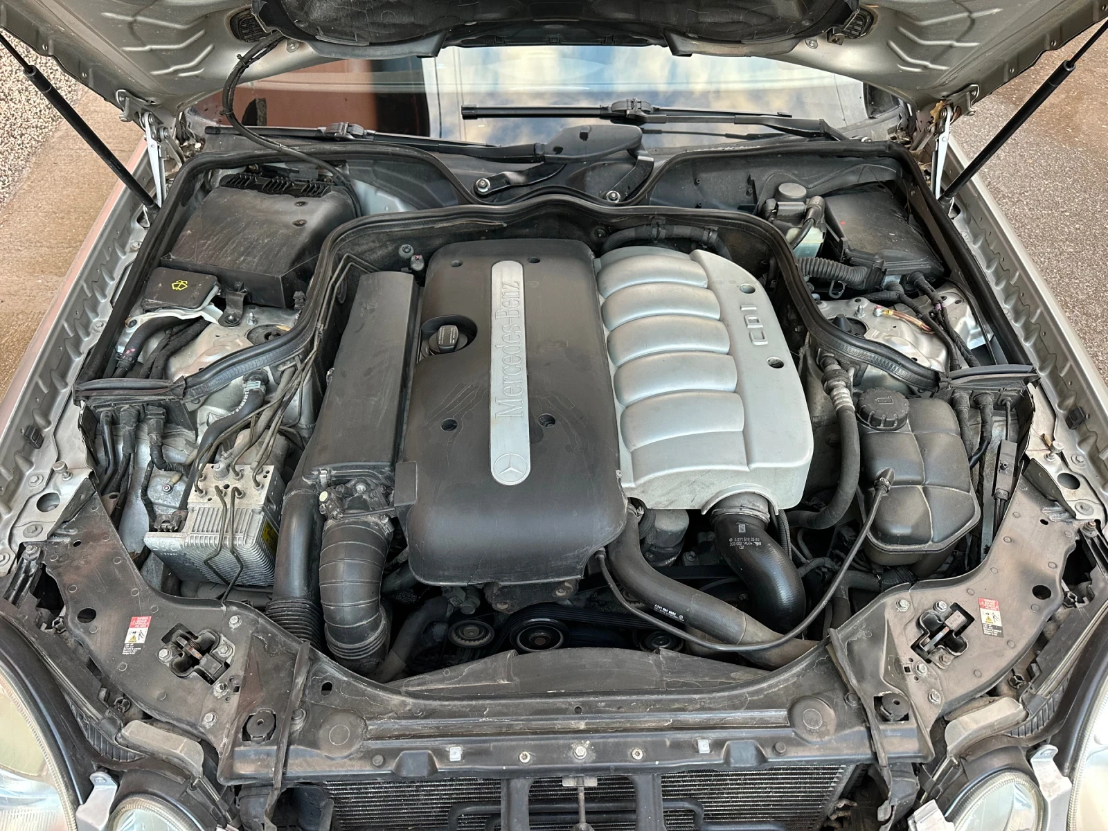 Mercedes-Benz E 270  - изображение 10