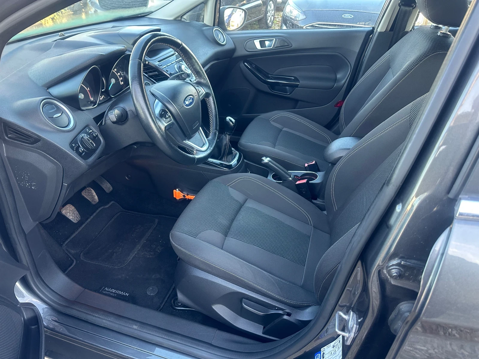 Ford Fiesta  - изображение 5