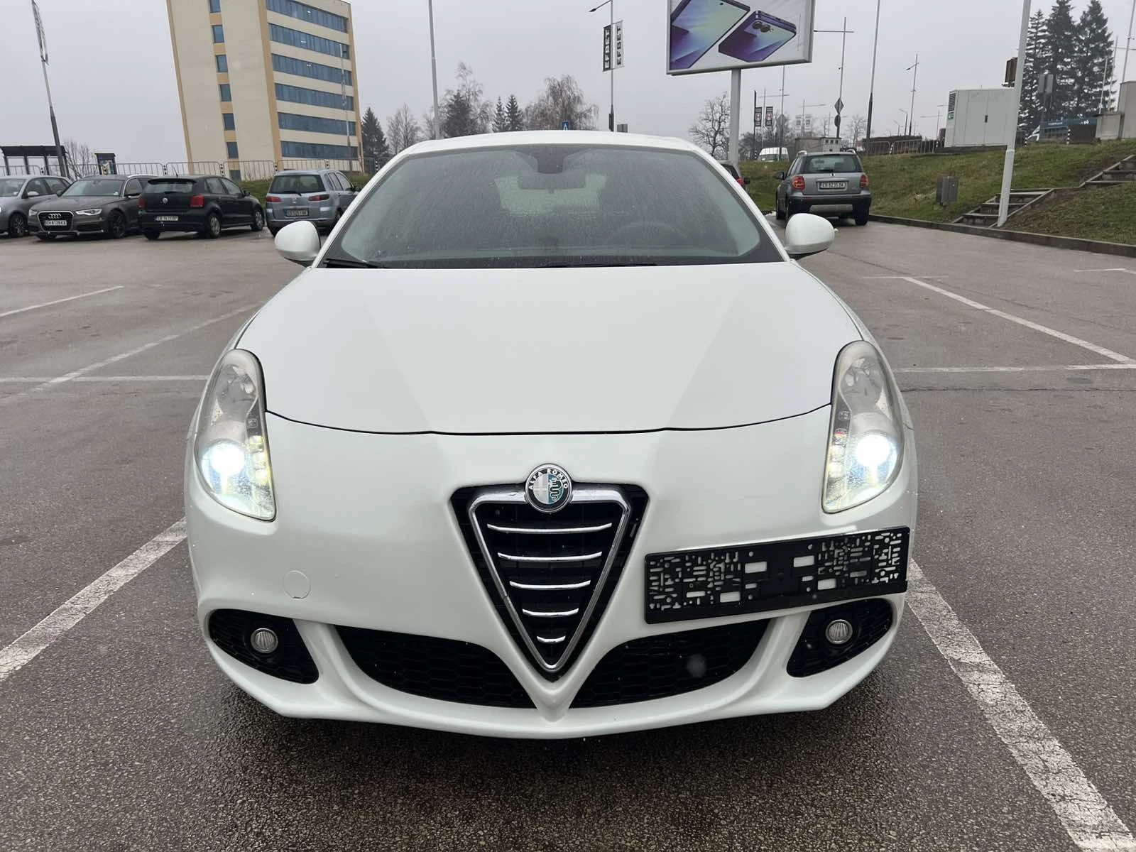 Alfa Romeo Giulietta 1.6, 105�.�. | Mobile.bg � ����������� 1