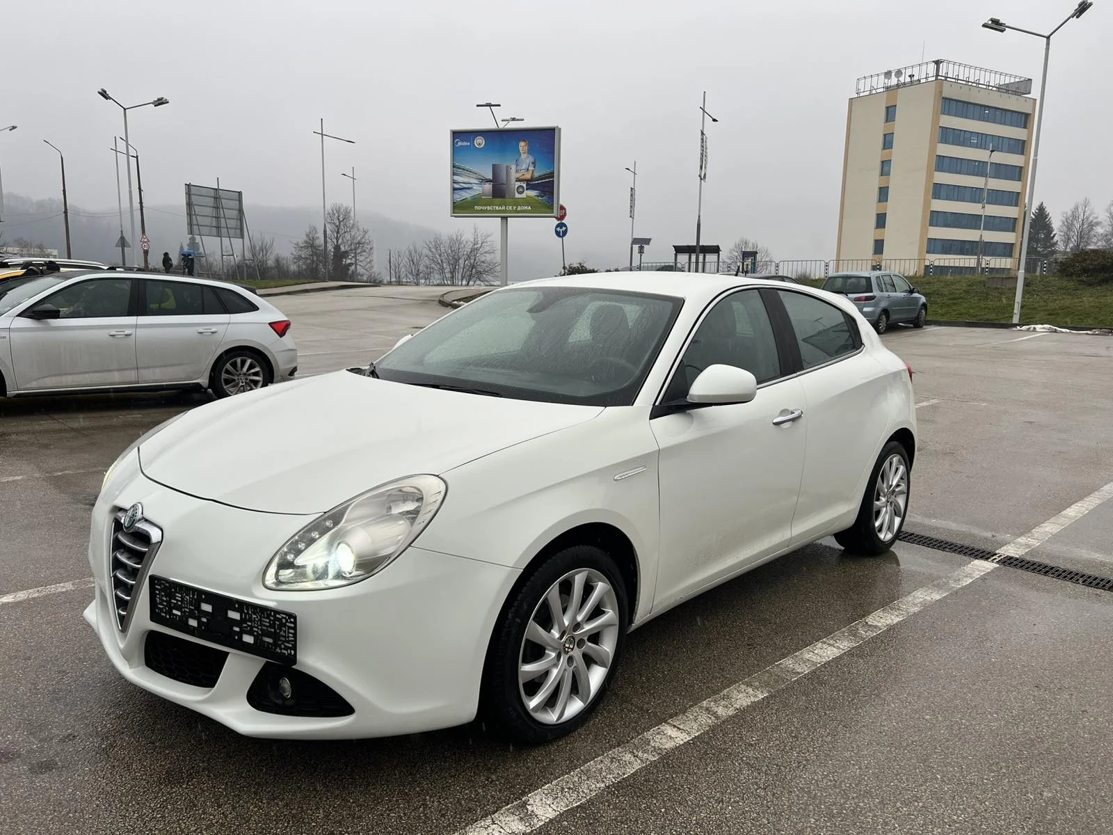 Alfa Romeo Giulietta 1.6, 105�.�. | Mobile.bg � ����������� 2