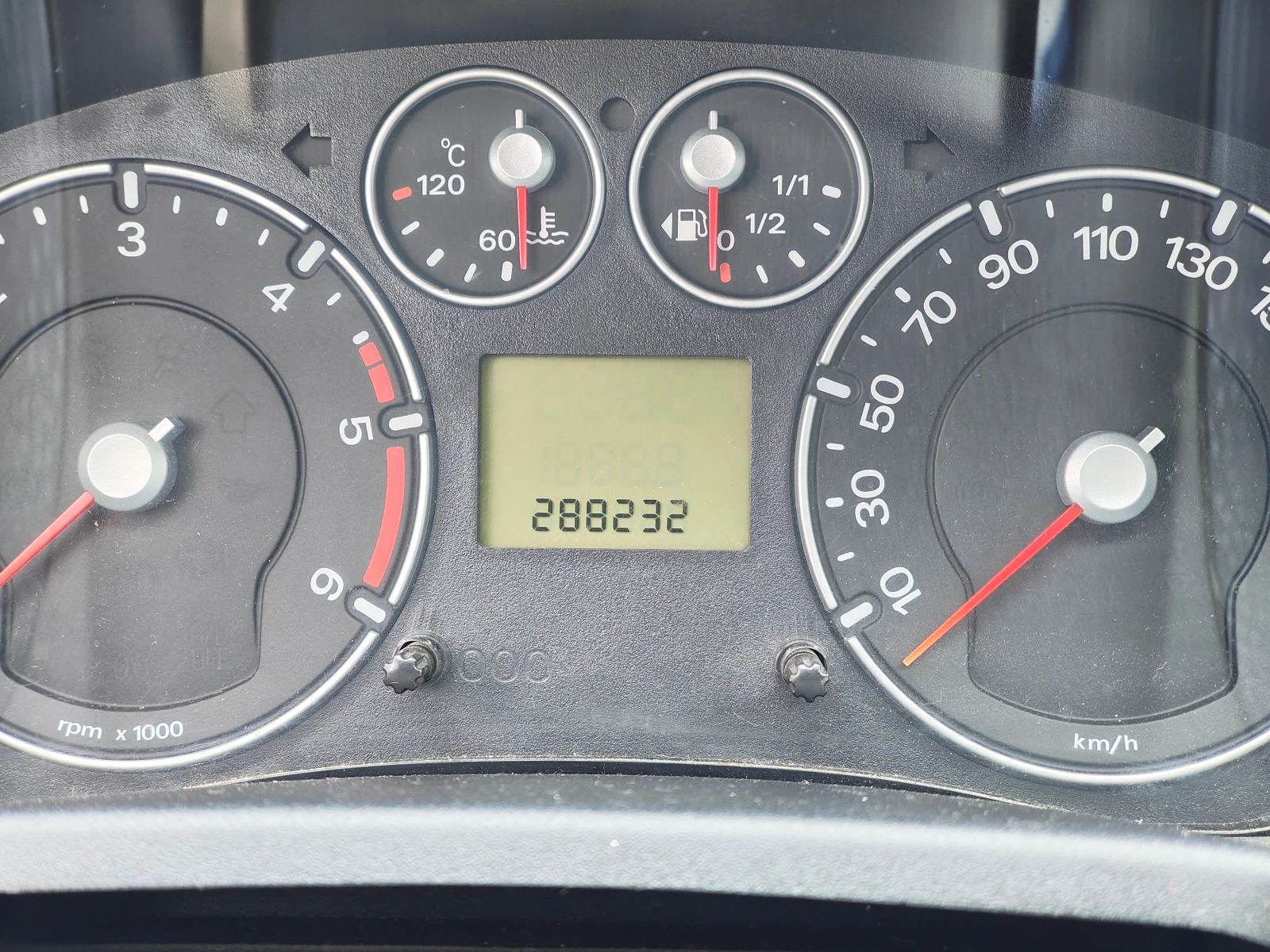 Ford Fiesta, снимка 11 - Автомобили и джипове - 54034056