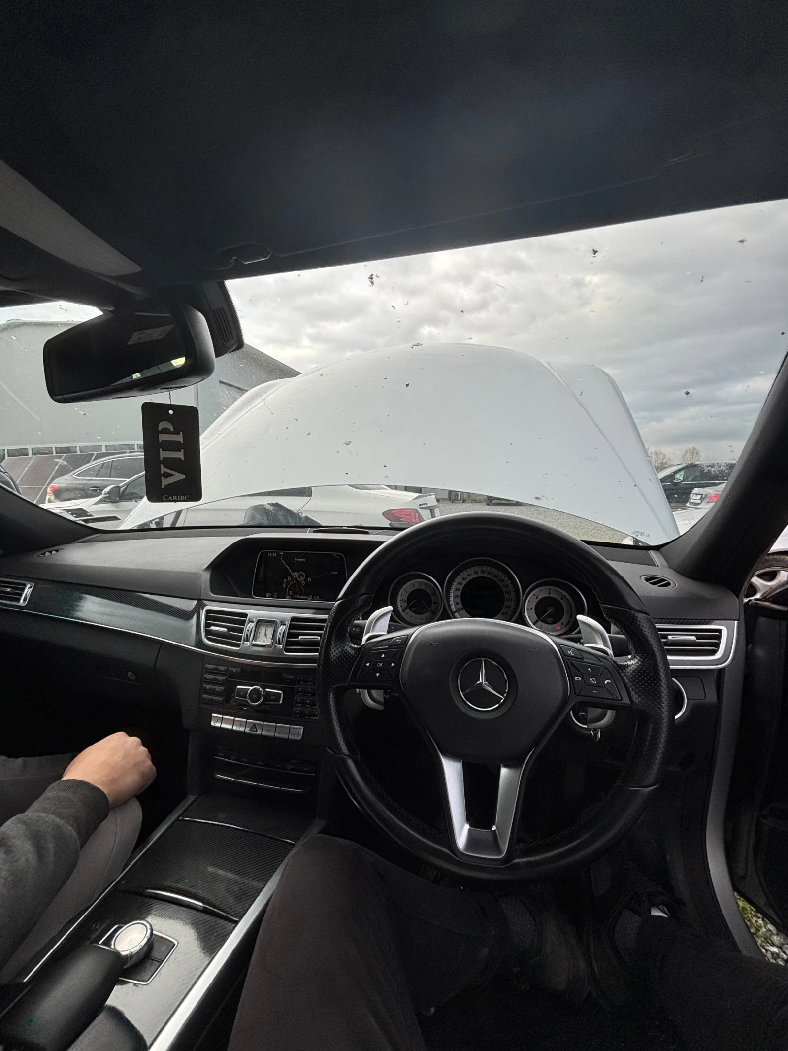 Mercedes-Benz E 220 CDI ADBLUE AVANTGARDE НА ЧАСТИ, снимка 9 - Автомобили и джипове - 54070667