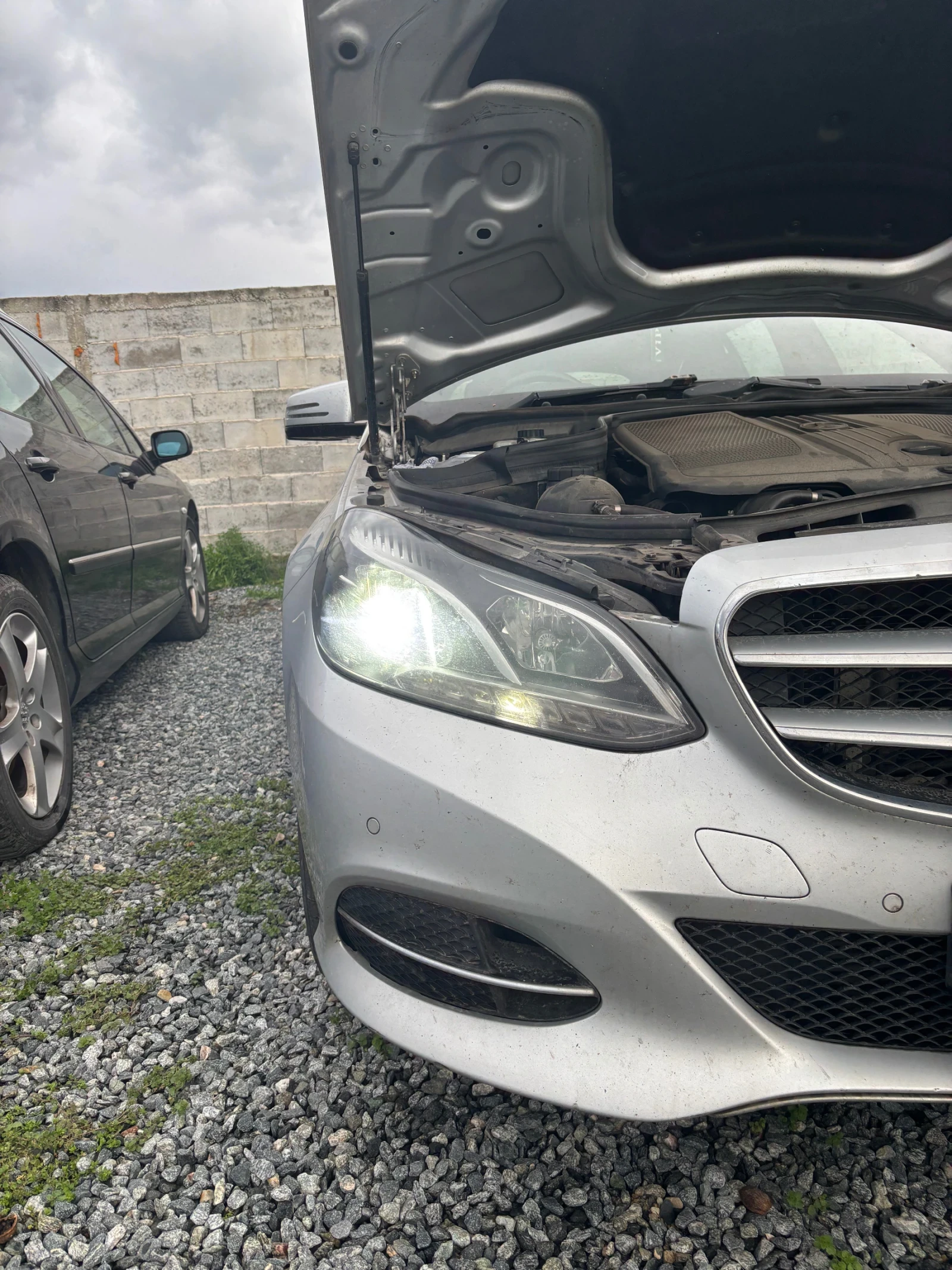 Mercedes-Benz E 220 CDI ADBLUE AVANTGARDE НА ЧАСТИ, снимка 7 - Автомобили и джипове - 54070667