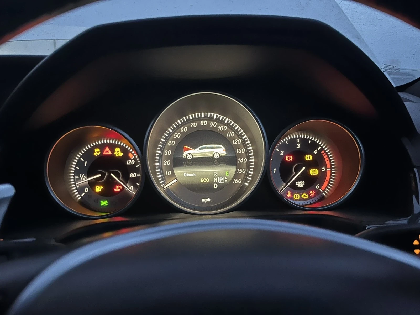 Mercedes-Benz E 220 CDI ADBLUE AVANTGARDE НА ЧАСТИ, снимка 16 - Автомобили и джипове - 54070667