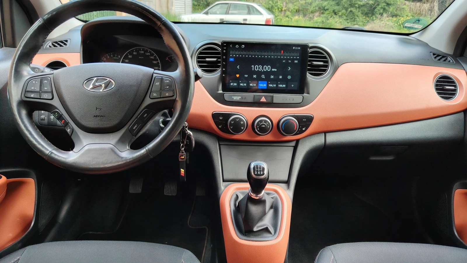 Hyundai I10 1.25i, снимка 7 - Автомобили и джипове - 54567724