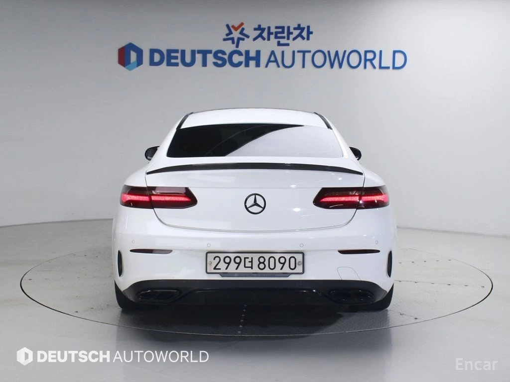 Mercedes-Benz E 220 d FACE AMG PACK* HEAD-UP* КАМЕРА* КРАЙНА ЦЕНА* , снимка 3 - Автомобили и джипове - 54881494