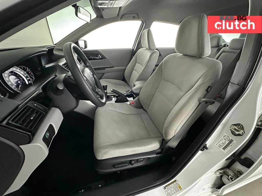 Honda Accord  LX * АвтоКредит * (ЦЕНА ДО БГ), снимка 8 - Автомобили и джипове - 54905187