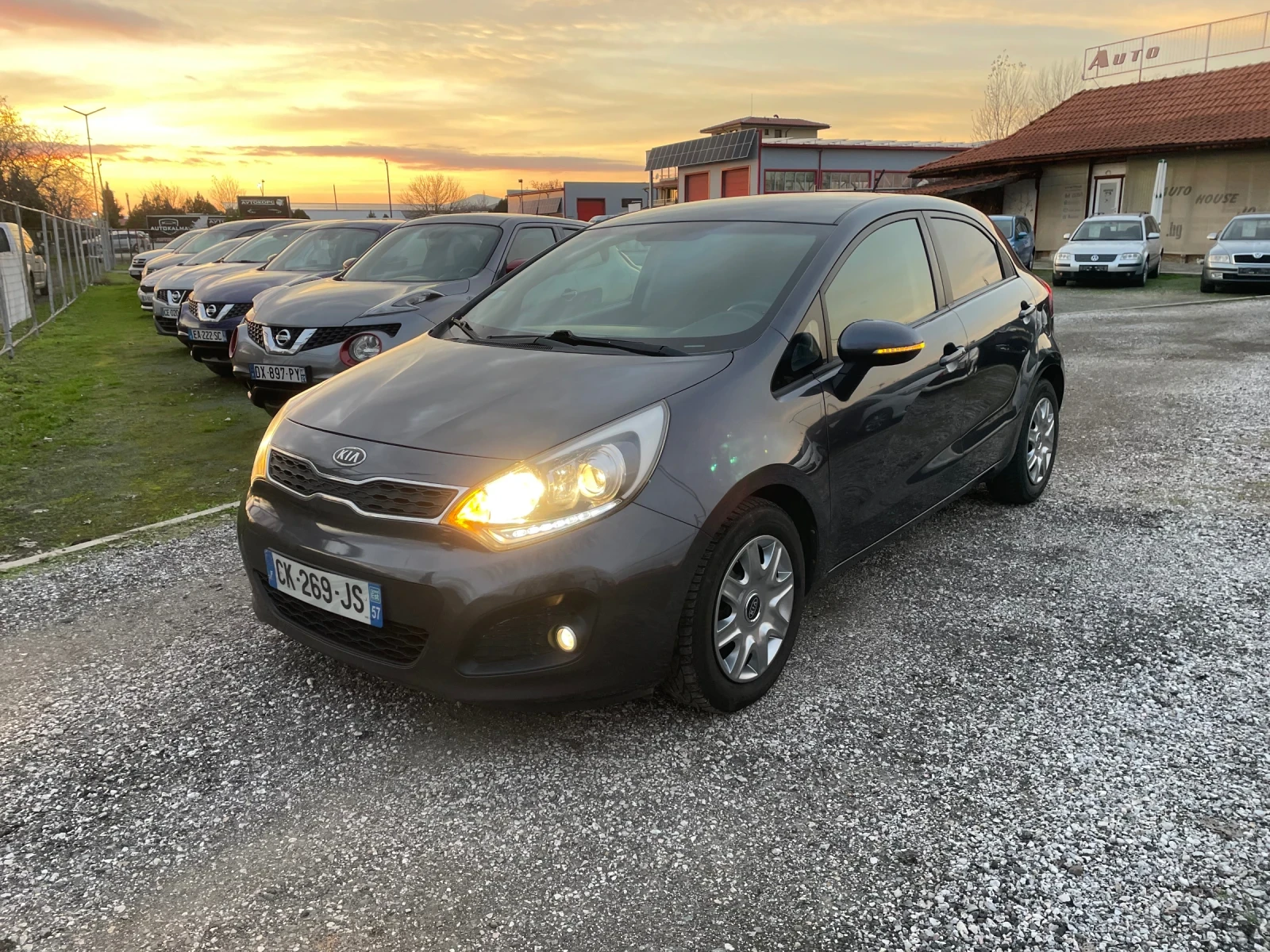 Kia Rio 1.4 CRDI.90K, снимка 3 - Автомобили и джипове - 55183978