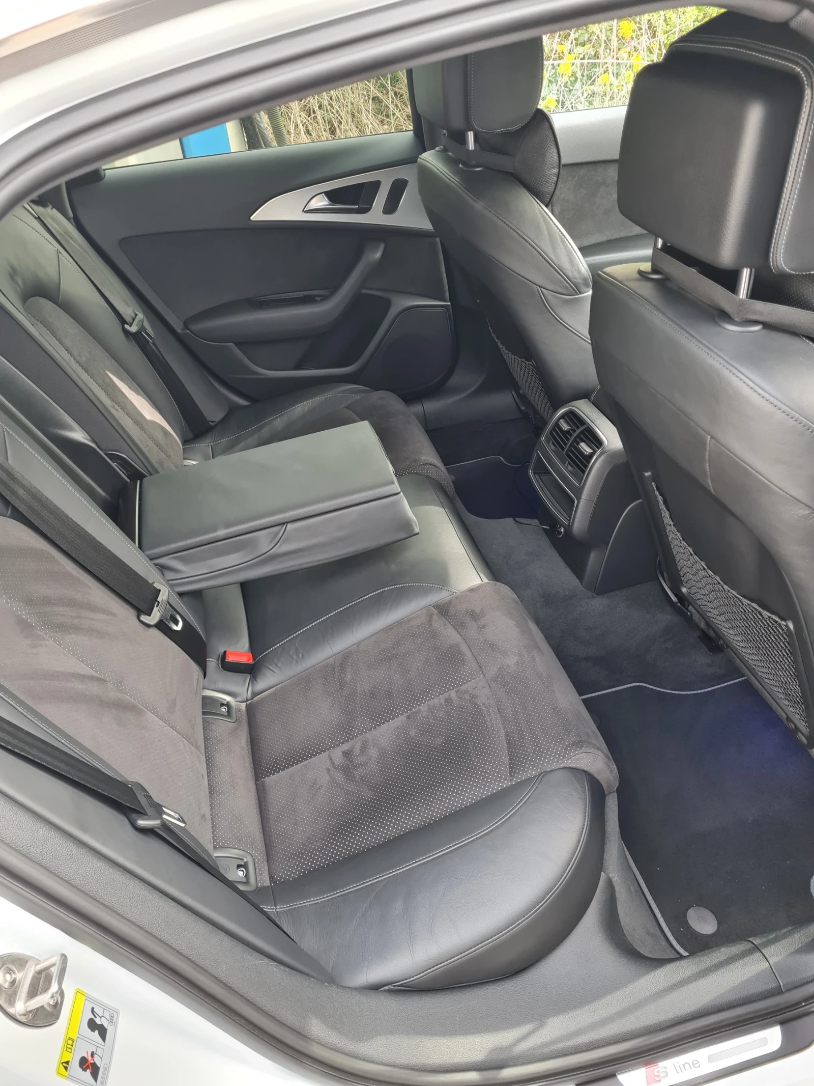 Audi A6 2.0 TDI S LINE, снимка 11 - Автомобили и джипове - 55235644