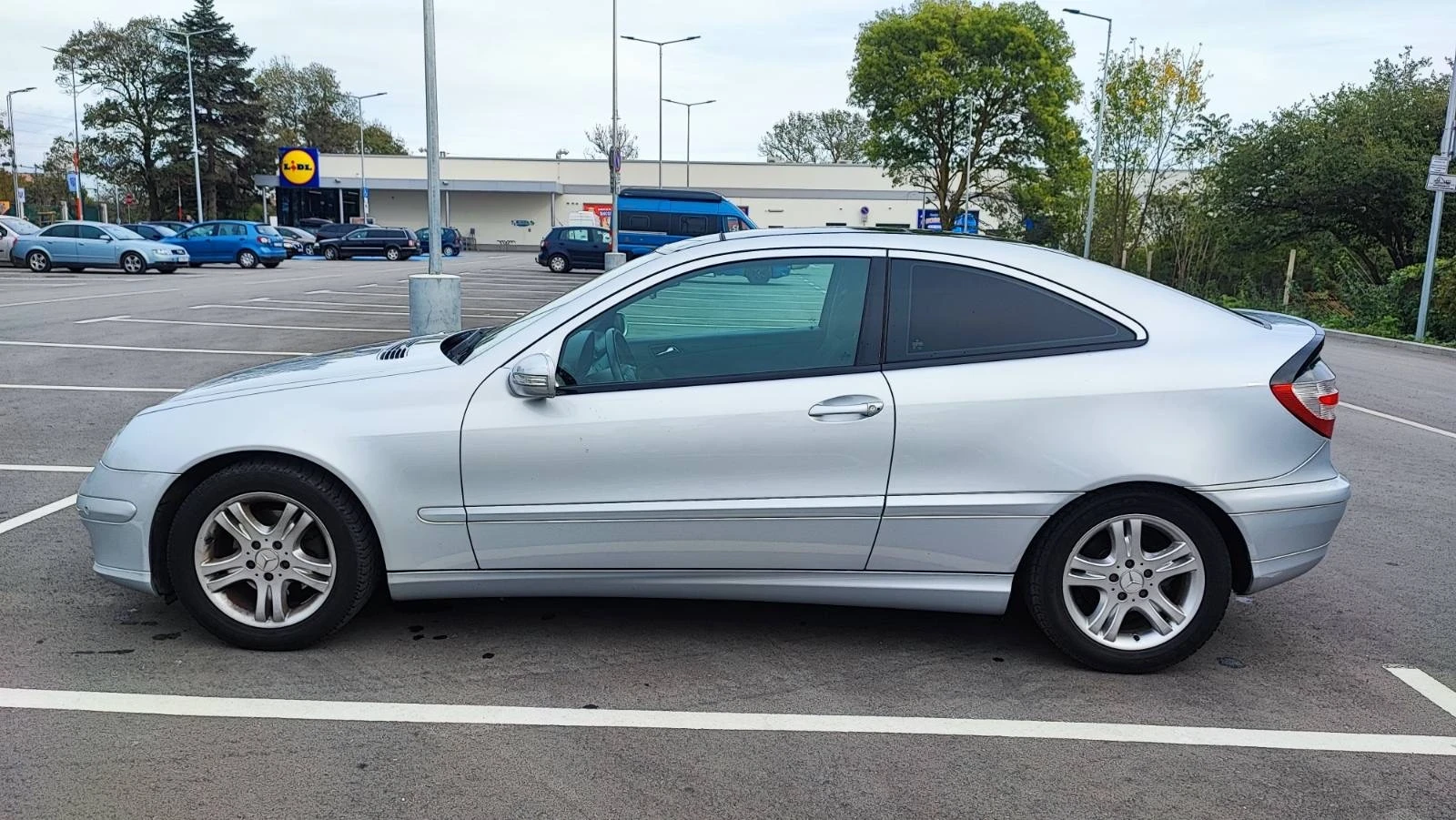 Mercedes-Benz C 180 Kompressor ръчка !, снимка 3 - Автомобили и джипове - 55532016