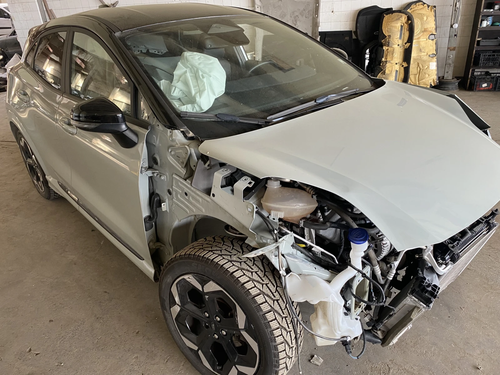 Ford Puma 1.0 Hybrid, снимка 8 - Автомобили и джипове - 55602425