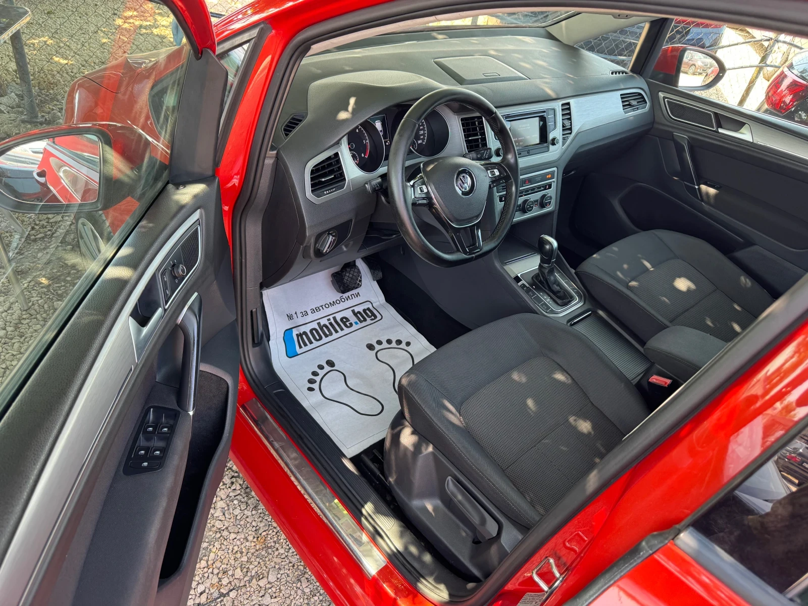 VW Sportsvan 2.0 TDI LIFE, снимка 6 - Автомобили и джипове - 55874015
