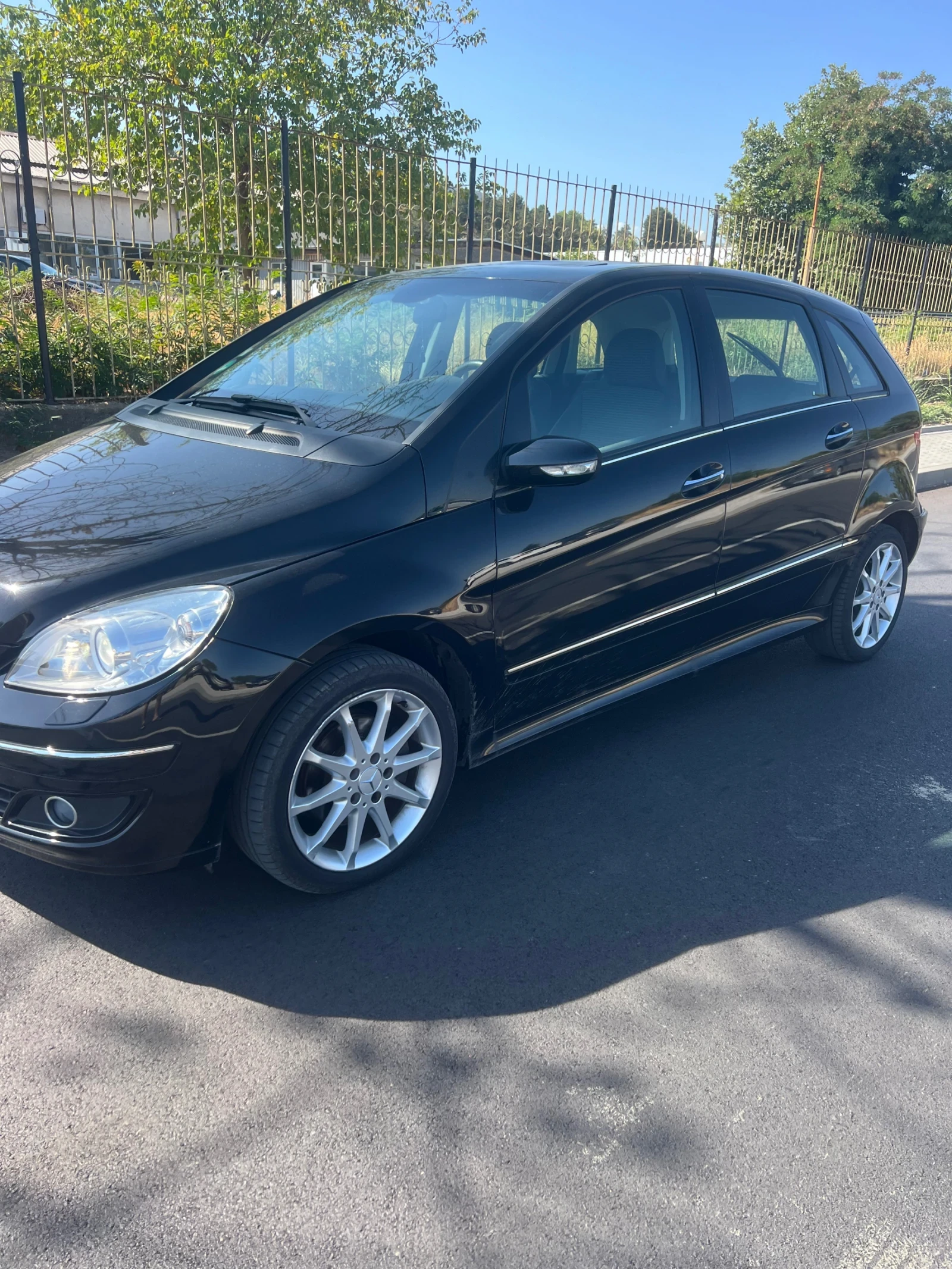 Mercedes-Benz B 200, снимка 2 - Автомобили и джипове - 55884520