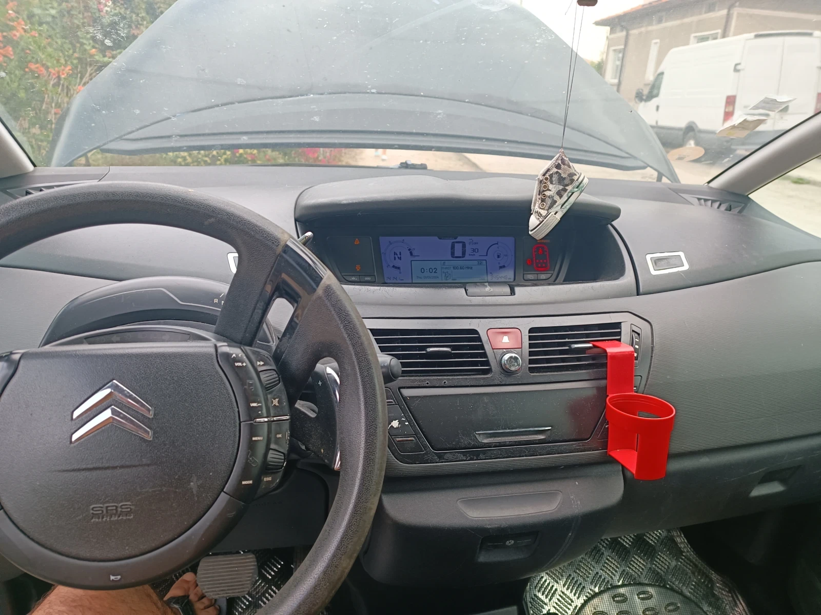 Citroen C4 Picasso, снимка 6 - Автомобили и джипове - 55933539