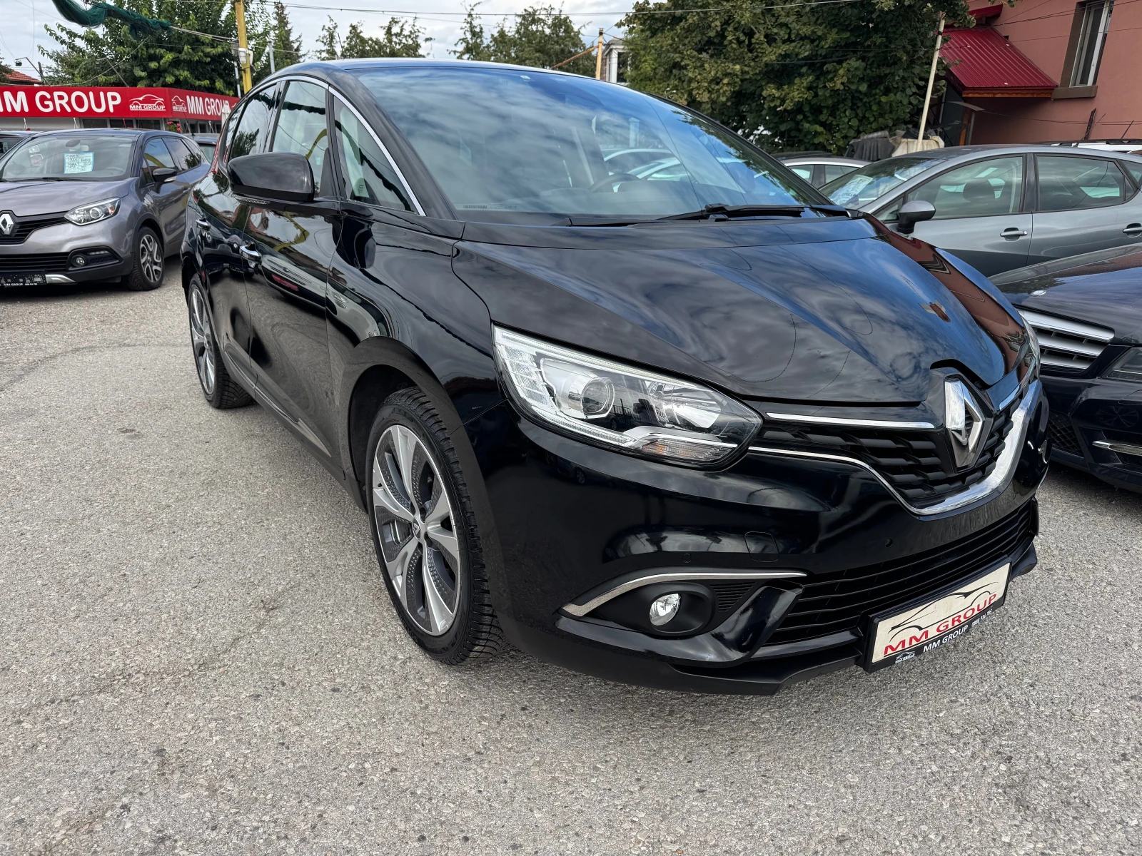 Renault Scenic 1.5DCI-BOSE-AVTOMAT-ЛИЗИНГ, снимка 7 - Автомобили и джипове - 56081533