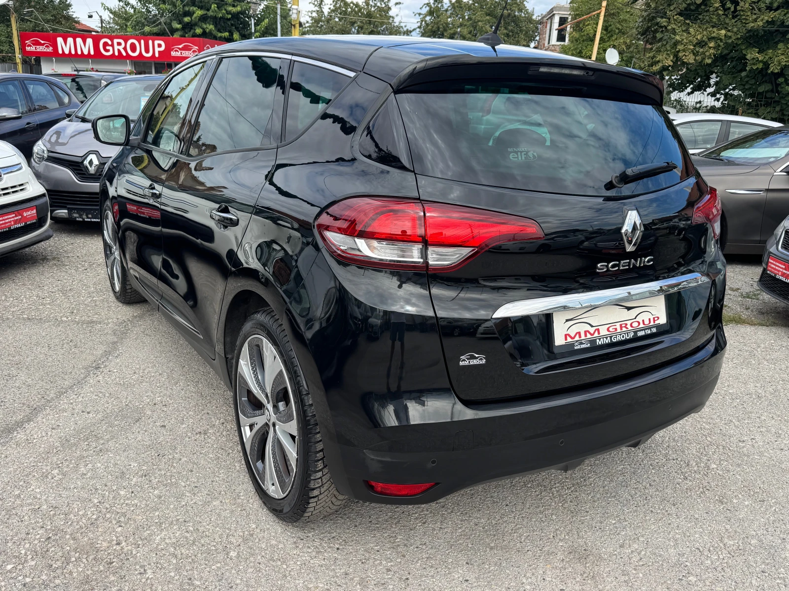 Renault Scenic 1.5DCI-BOSE-AVTOMAT-ЛИЗИНГ, снимка 3 - Автомобили и джипове - 56081533