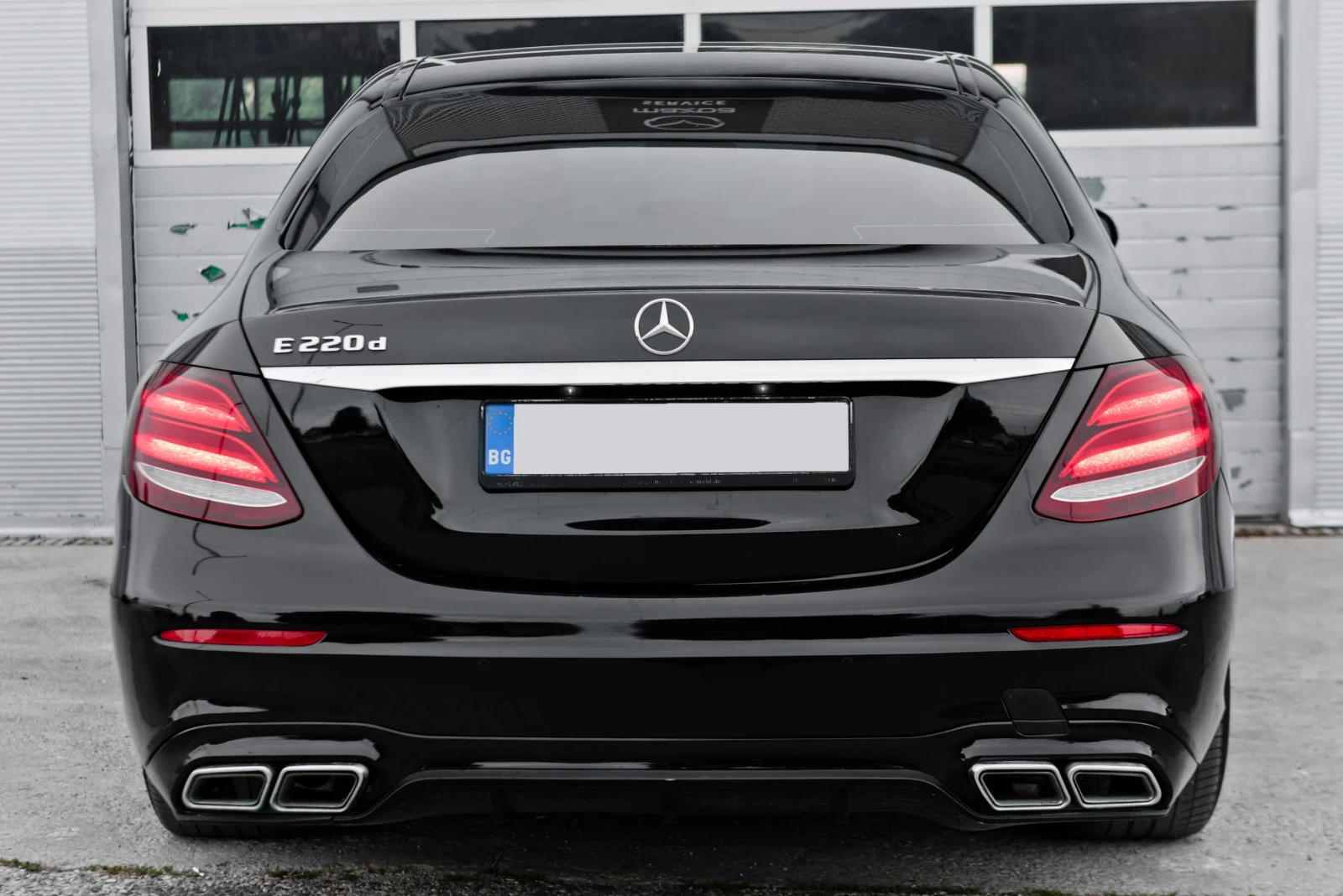 Mercedes-Benz E 220 D* AMG PACK* , снимка 6 - Автомобили и джипове - 56166419