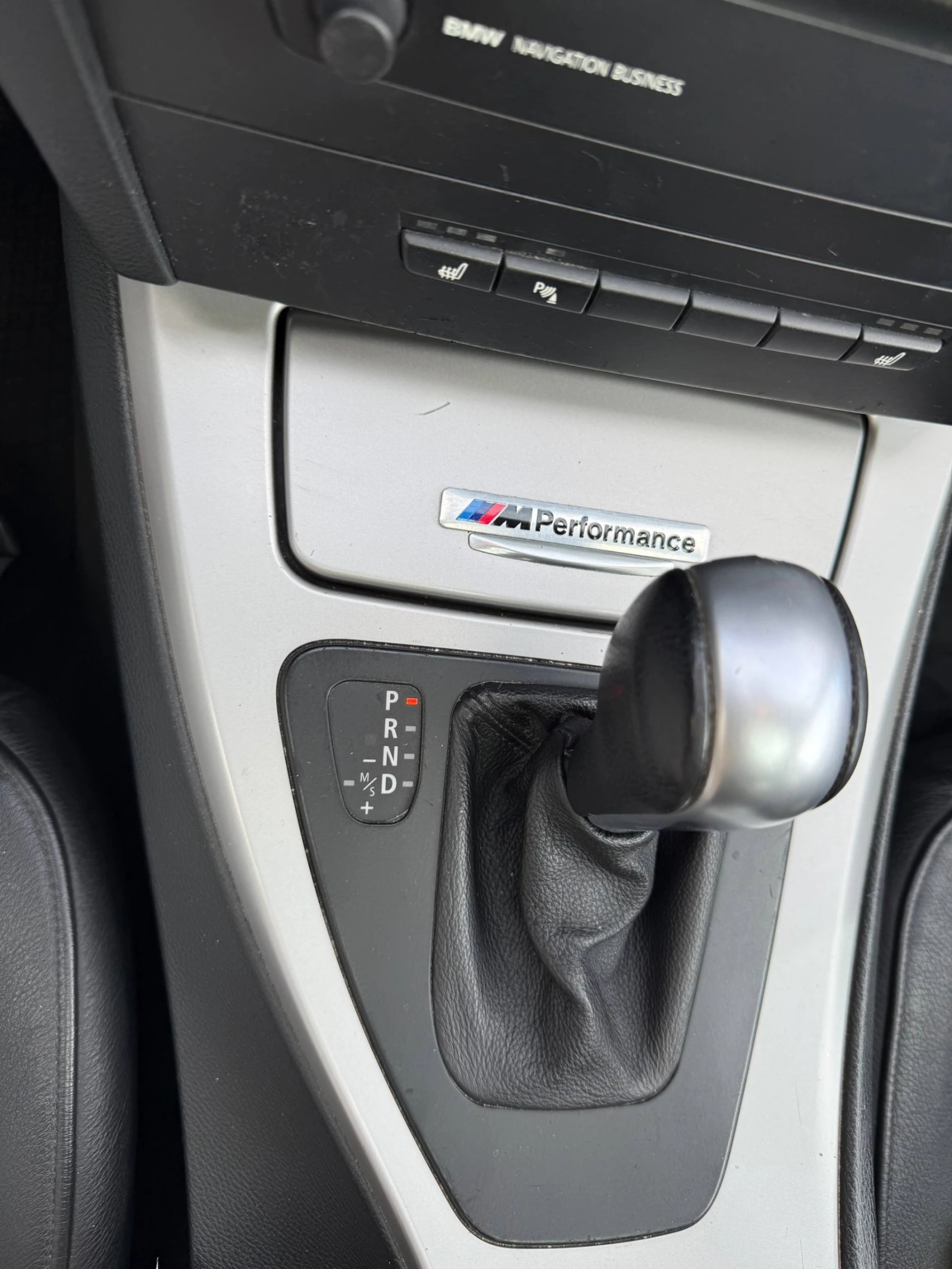 BMW 318, снимка 11 - Автомобили и джипове - 56623466