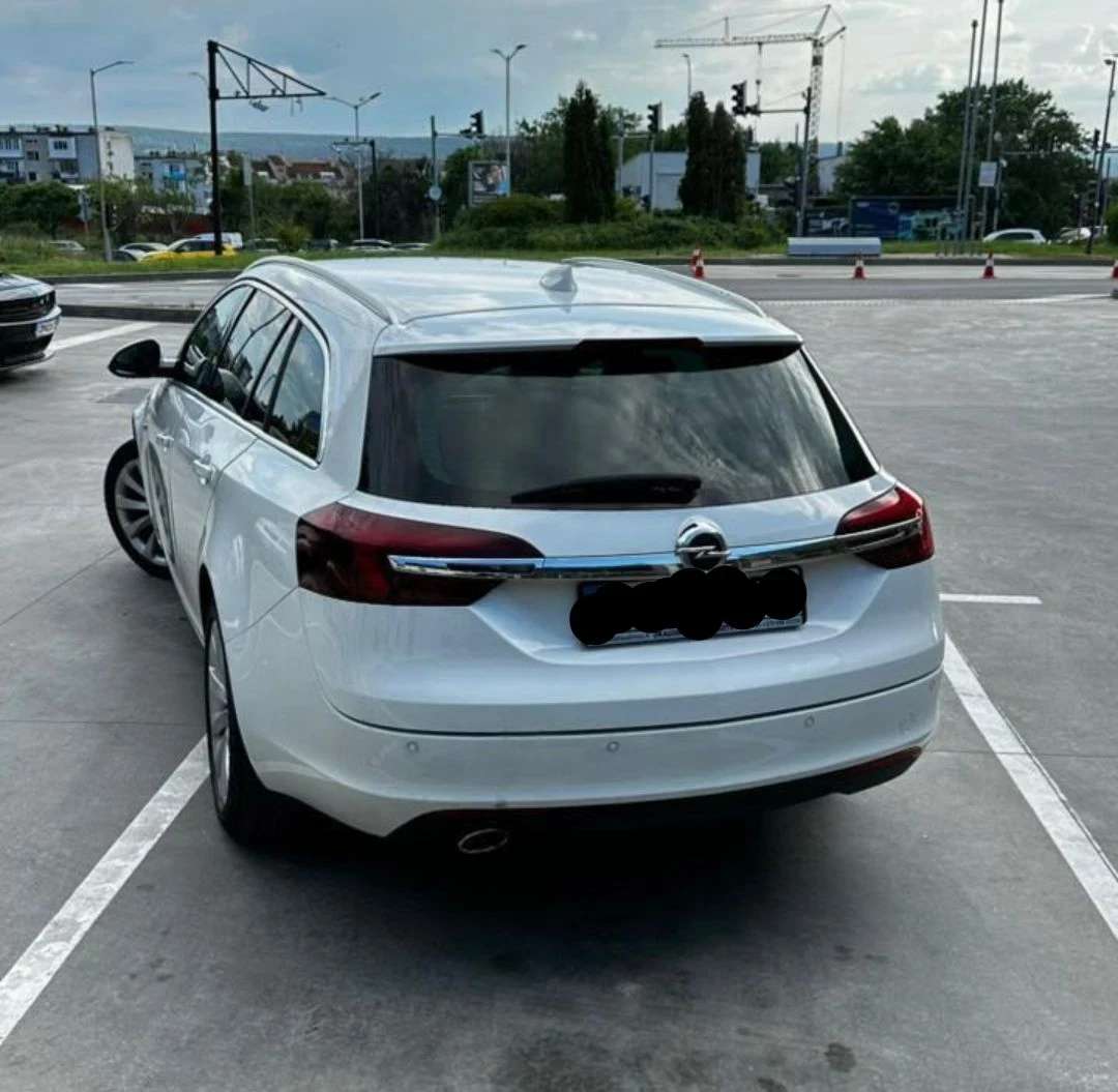 Opel Insignia, снимка 5 - Автомобили и джипове - 56743428