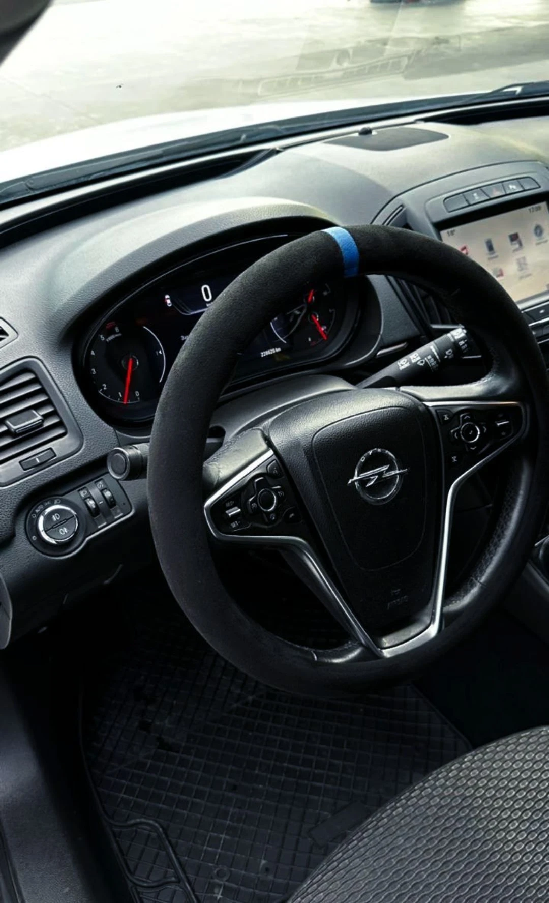 Opel Insignia, снимка 8 - Автомобили и джипове - 56743428