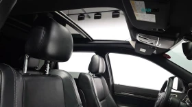 Jeep Grand cherokee LIMITED 3.6* 4X4* 8ZF* ПОДГРЕВИ* ОБДУХ* PANO* , снимка 16