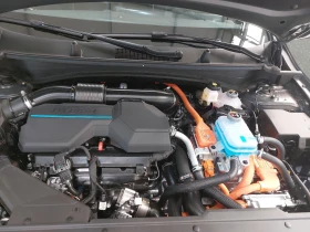 Kia Sportage !1.6PHEV/252HP/GT-LINE/360/4X4/ACC | Mobile.bg    3