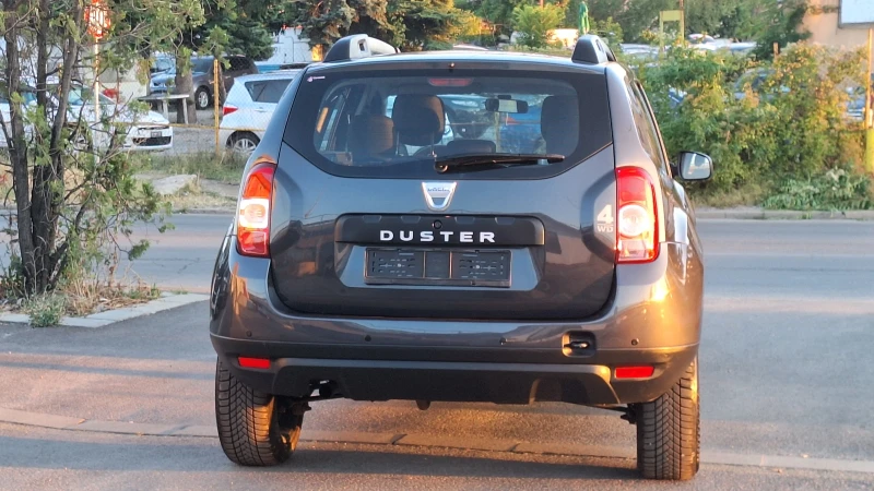 Dacia Duster 1.6 4x4 Rs Dacia black Swiss Edtion Navi Park, снимка 6 - Автомобили и джипове - 46850861