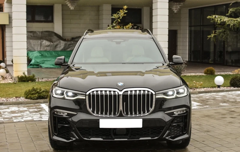 BMW X7  3.0d xDrive M-Pack, снимка 6 - Автомобили и джипове - 48821098