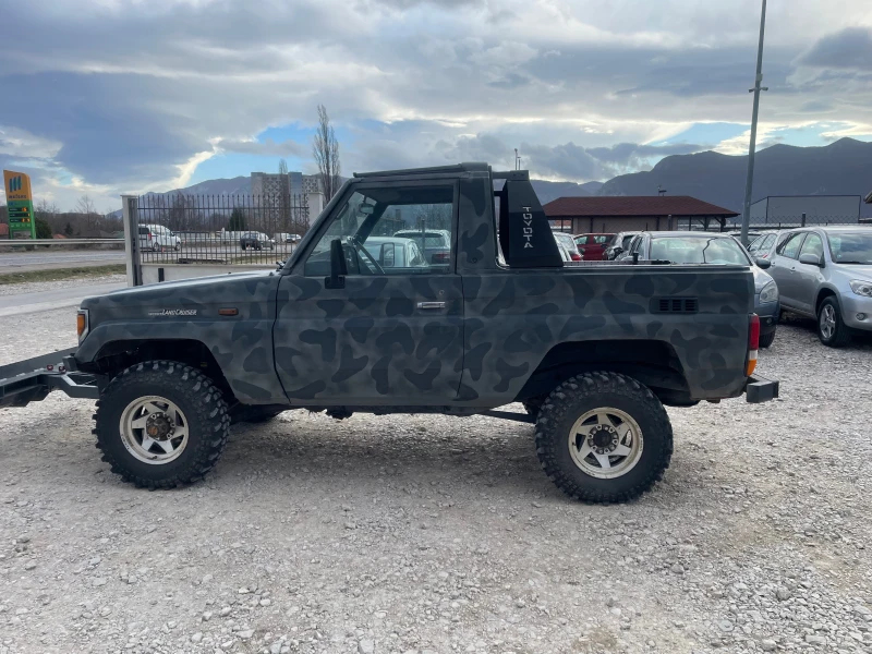 Toyota Land cruiser 2.4 дизел Италия, снимка 8 - Автомобили и джипове - 50311150
