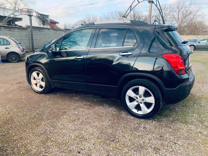 Chevrolet Trax 1.7cdti НАВИ, снимка 4 - Автомобили и джипове - 53404309