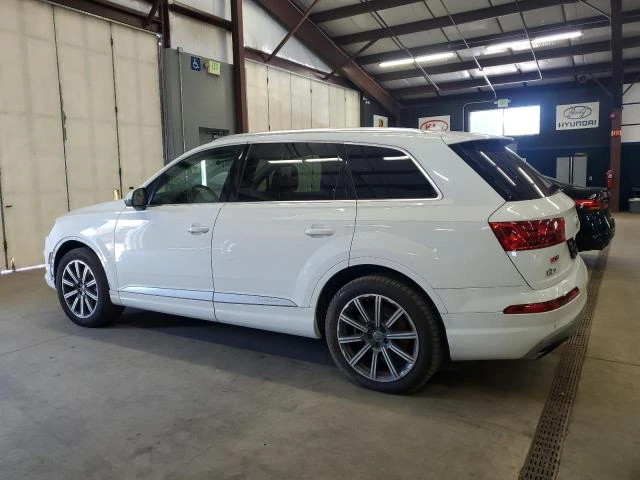 Audi Q7 Подгрев* Камера* Keyless* Панорама, снимка 2 - Автомобили и джипове - 48482729