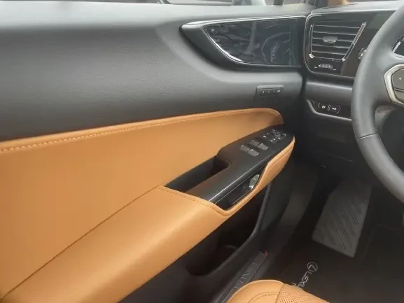 Lexus NX 450 h+ Executive = NEW = Гаранция, снимка 7 - Автомобили и джипове - 55638069