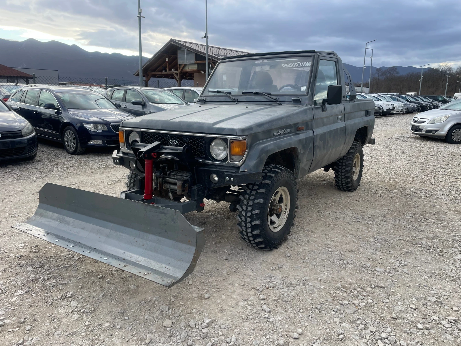 Toyota Land cruiser 2.4 дизел Италия, снимка 1