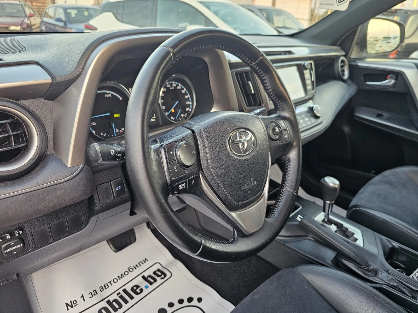 Toyota Rav4 2.5-HYBRID-FULL SERVICE-КАМЕРА-ПОДГРЯВАНЕ* E-CVT - изображение 10