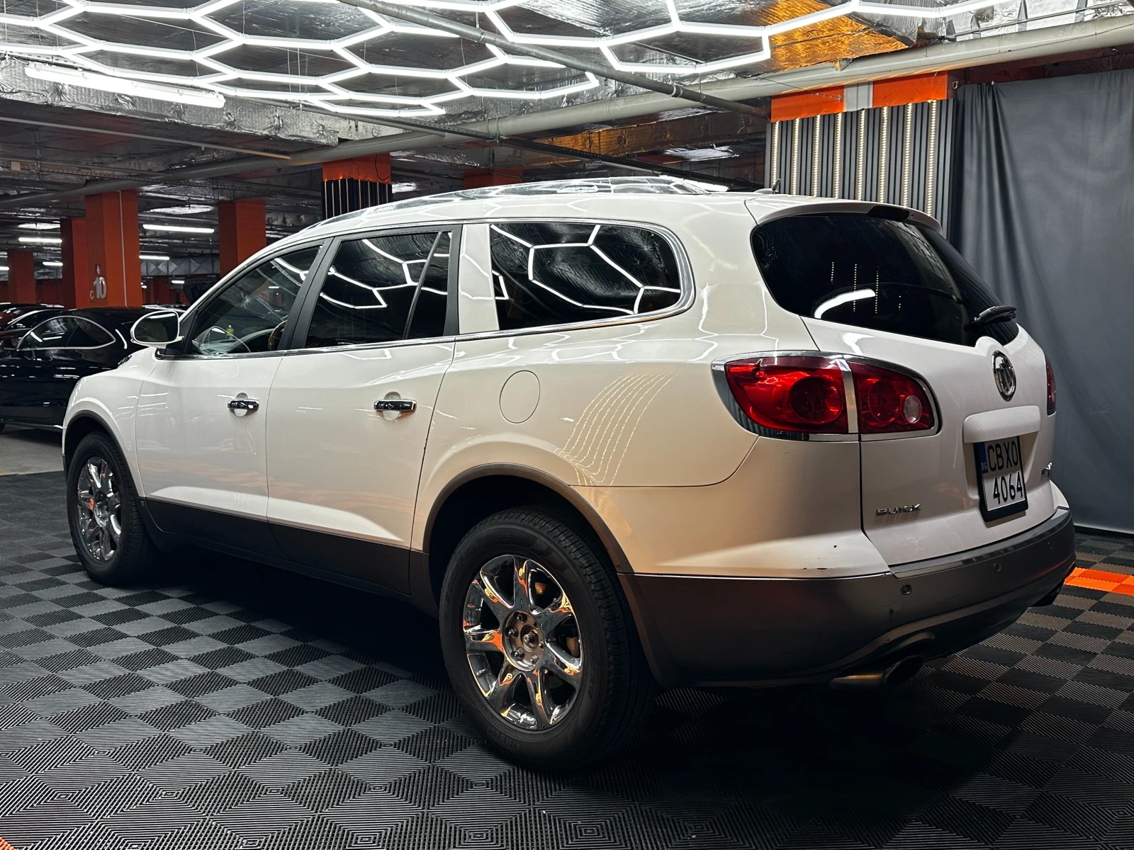 Buick Enclave 3.6i 279 �.�./���/������/4�4  | Mobile.bg � ����������� 6