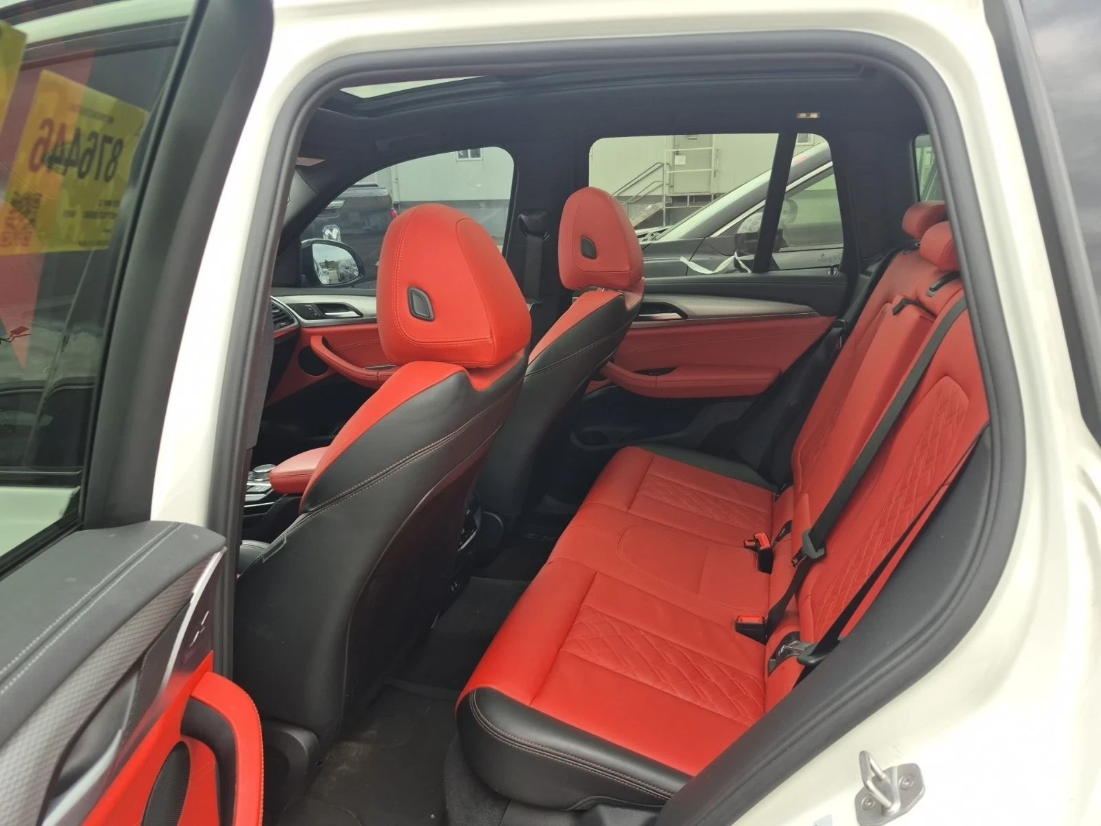 BMW X3 M-pkg* Keyless* Carplay* Wireless* Камера, снимка 12 - Автомобили и джипове - 54413359