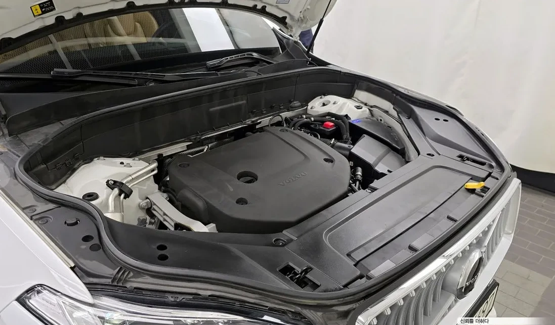 Volvo Xc90 * B6* DIS* 360* HUD* PANO* Bowers & Wilkins* , снимка 5 - Автомобили и джипове - 54705178