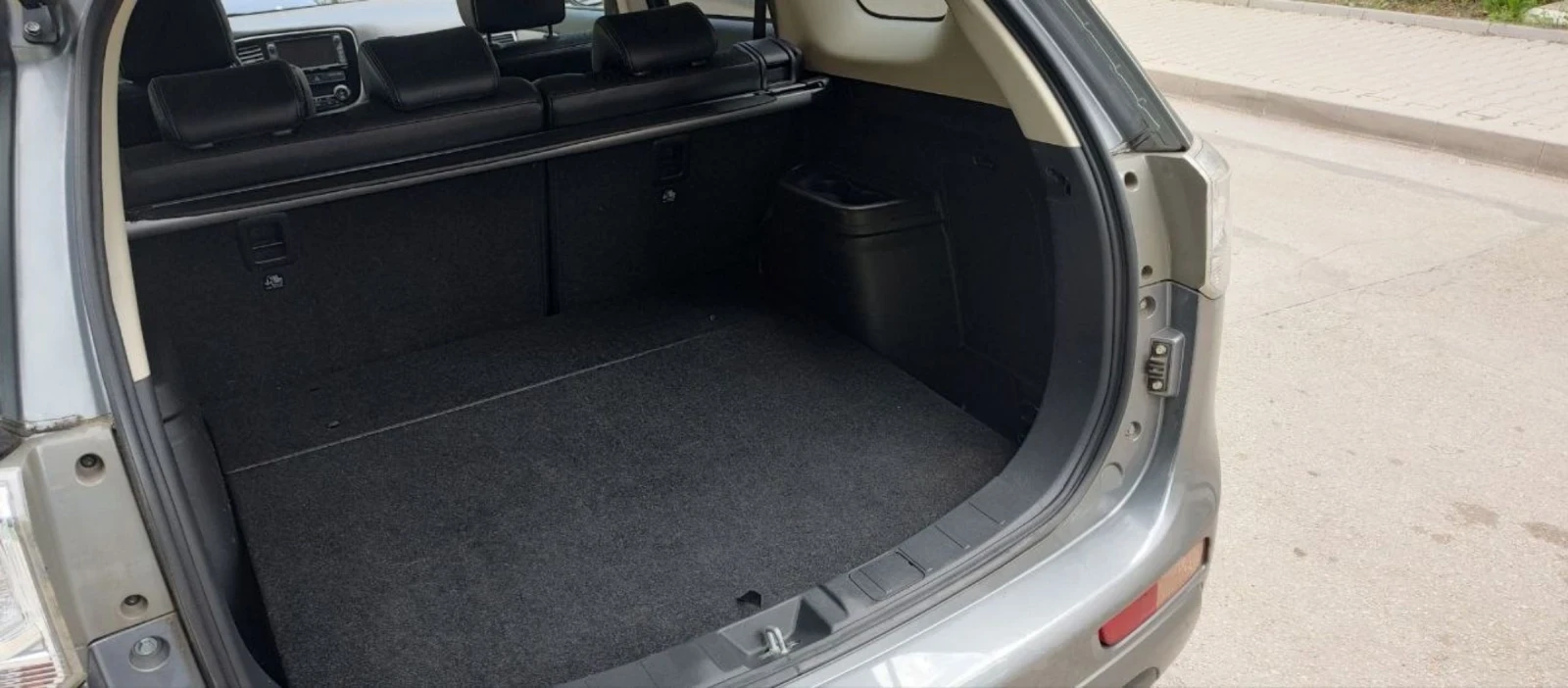 Mitsubishi Outlander, снимка 5 - Автомобили и джипове - 54725454