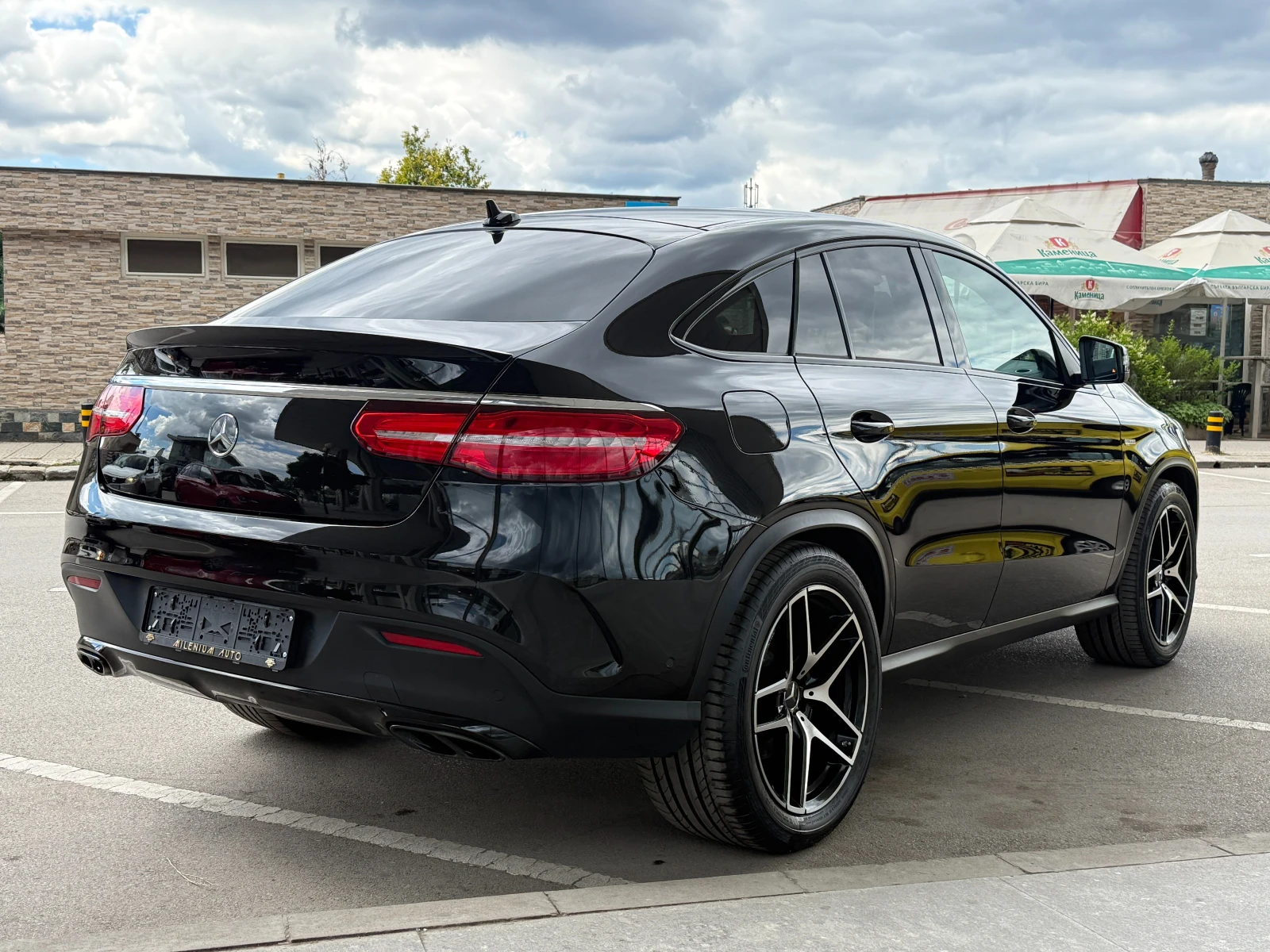 Mercedes-Benz GLE 43 AMG 6 МЕСЕЦА ГАРАНЦИЯ/Coupe 390кс. Германия, снимка 5 - Автомобили и джипове - 54913688